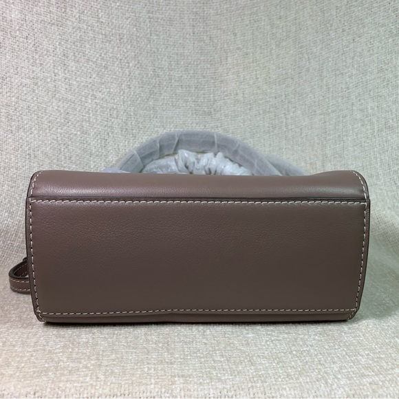 NEW Tory Burch Lee Radziwill Petite Double Clam Shell Taupe Leather Shoulder Bag - Picture 8 of 15